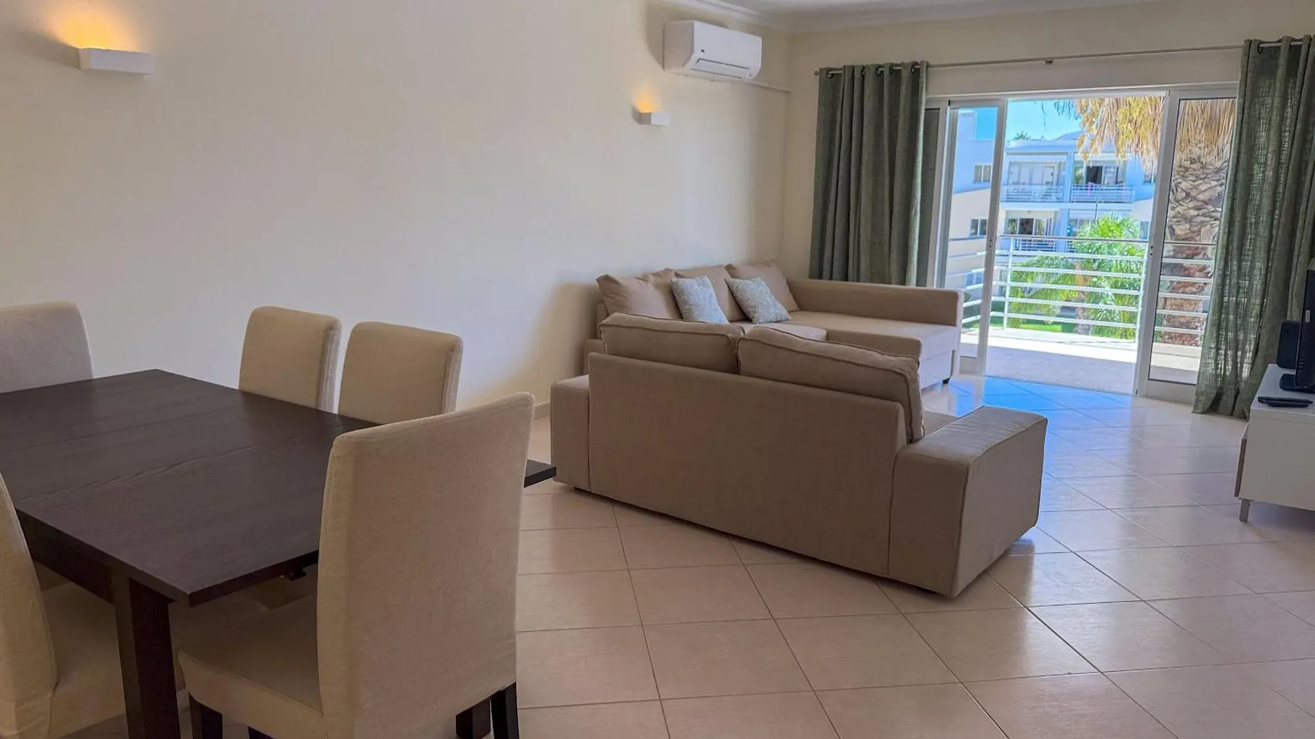 Portugal Rentals Vila Da Praia Apartments Алвор