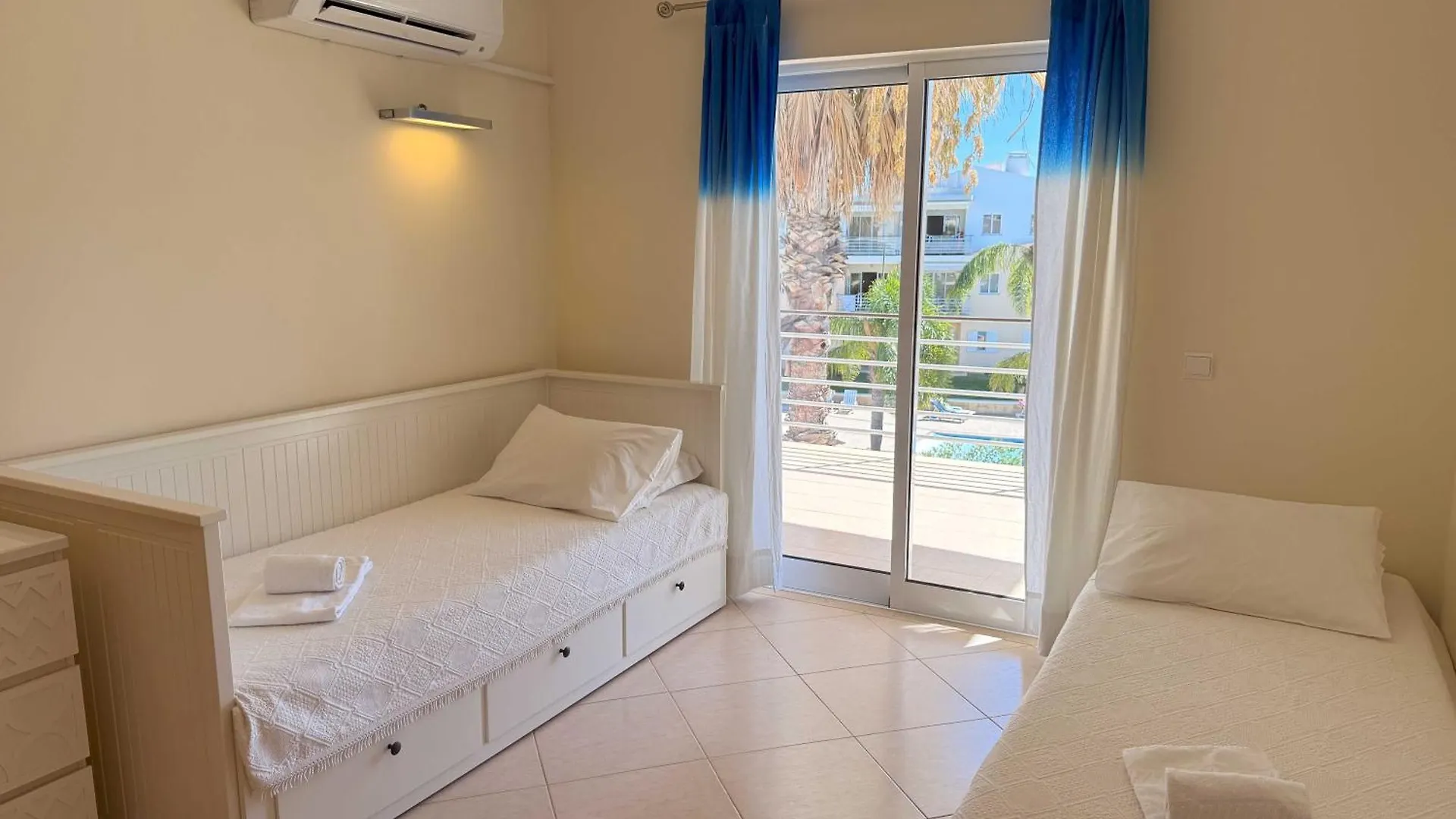 Portugal Rentals Vila Da Praia Apartments Алвор